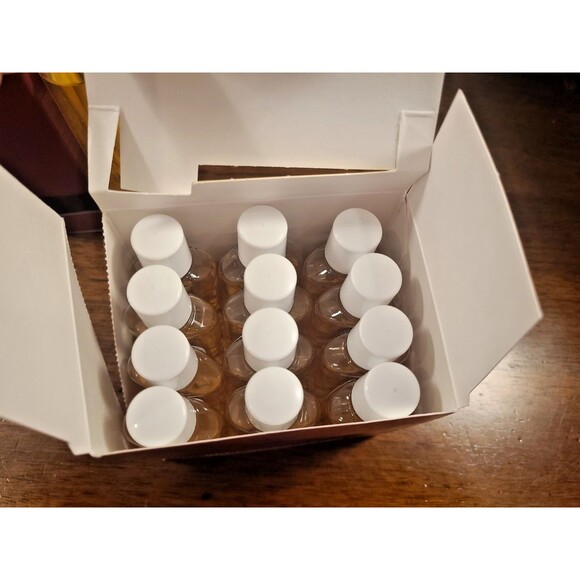 Neutrogena T/Sal Therapeutic MAXIMUM Strength Shampoo 4.50 oz + 12 1 oz LOW FILL - Picture 4 of 8